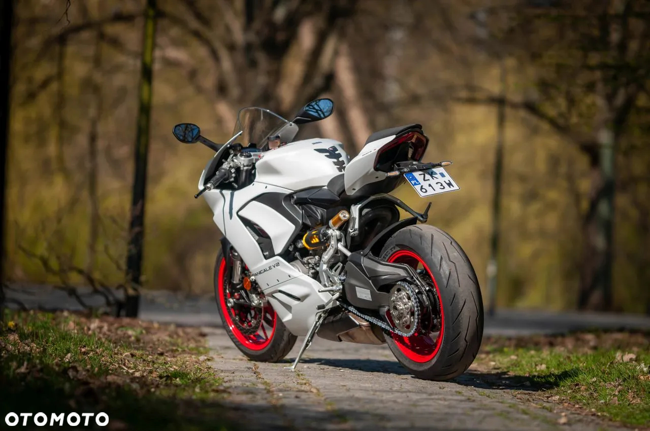 Ducati Panigale V2 - 38