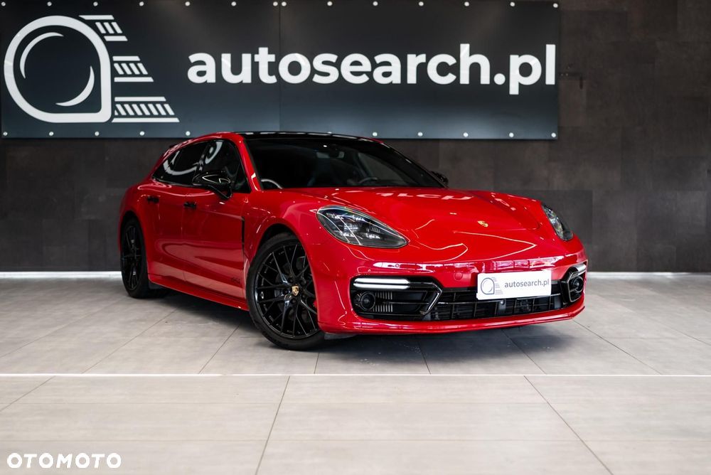 Porsche Panamera GTS - 4