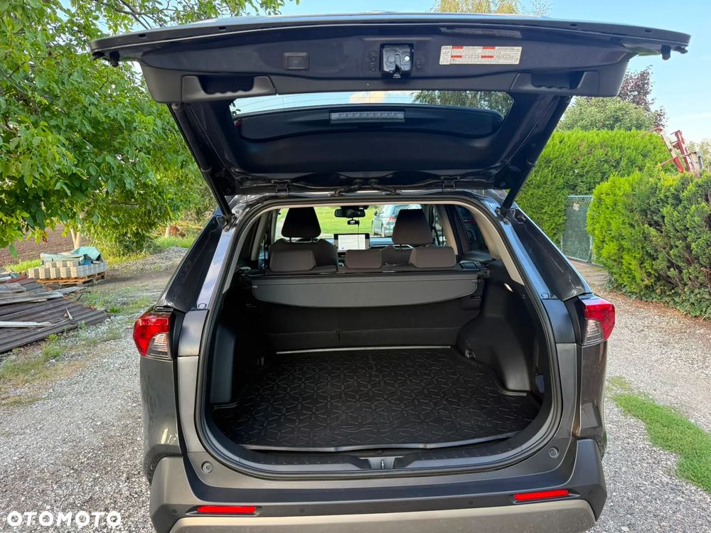 Toyota RAV4 - 3