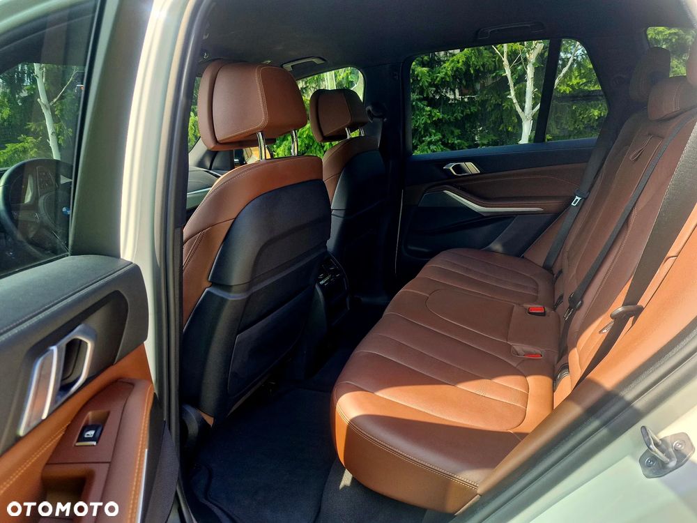 BMW X5 xDrive25d - 17