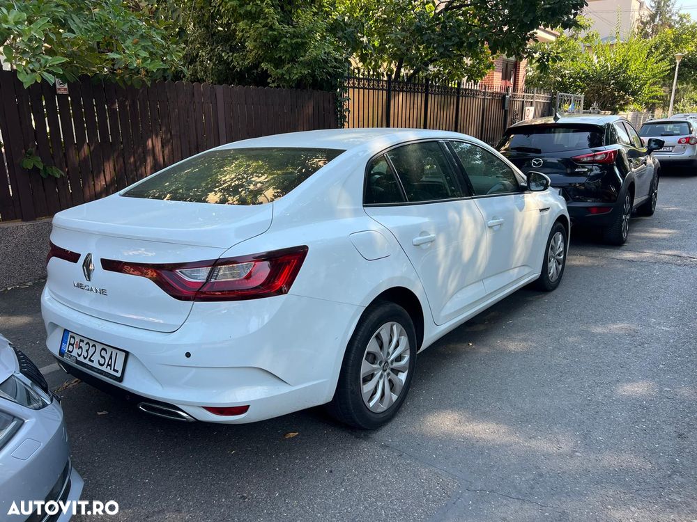 Renault Megane TCe 140 GPF Zen - 4
