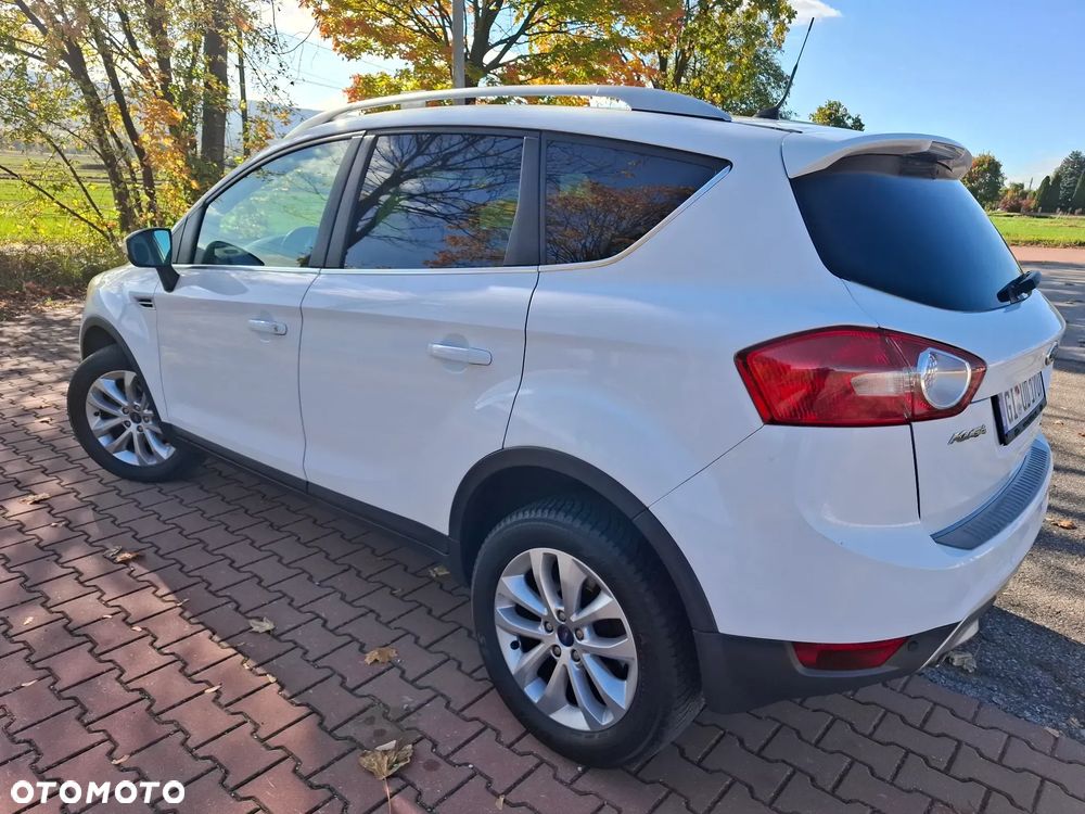Ford Kuga 2.0 TDCi Titanium - 14