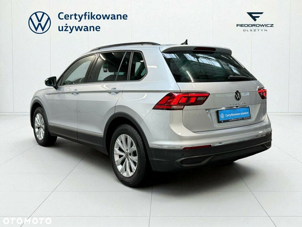Volkswagen Tiguan - 5