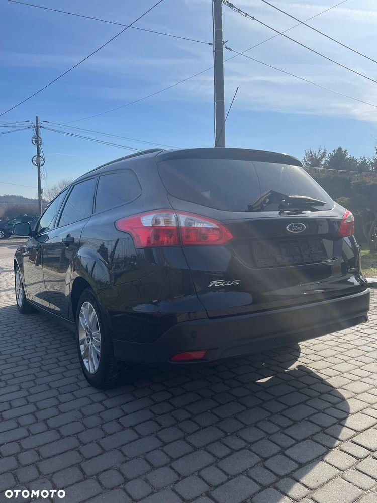 Ford Focus - 11