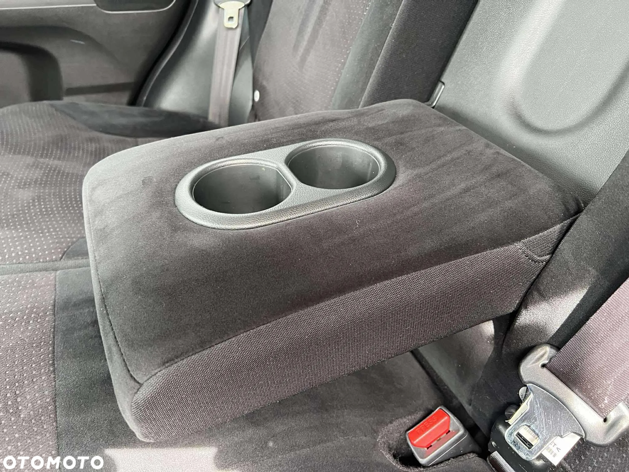 Honda CR-V 2.0 Elegance (2WD) - 25