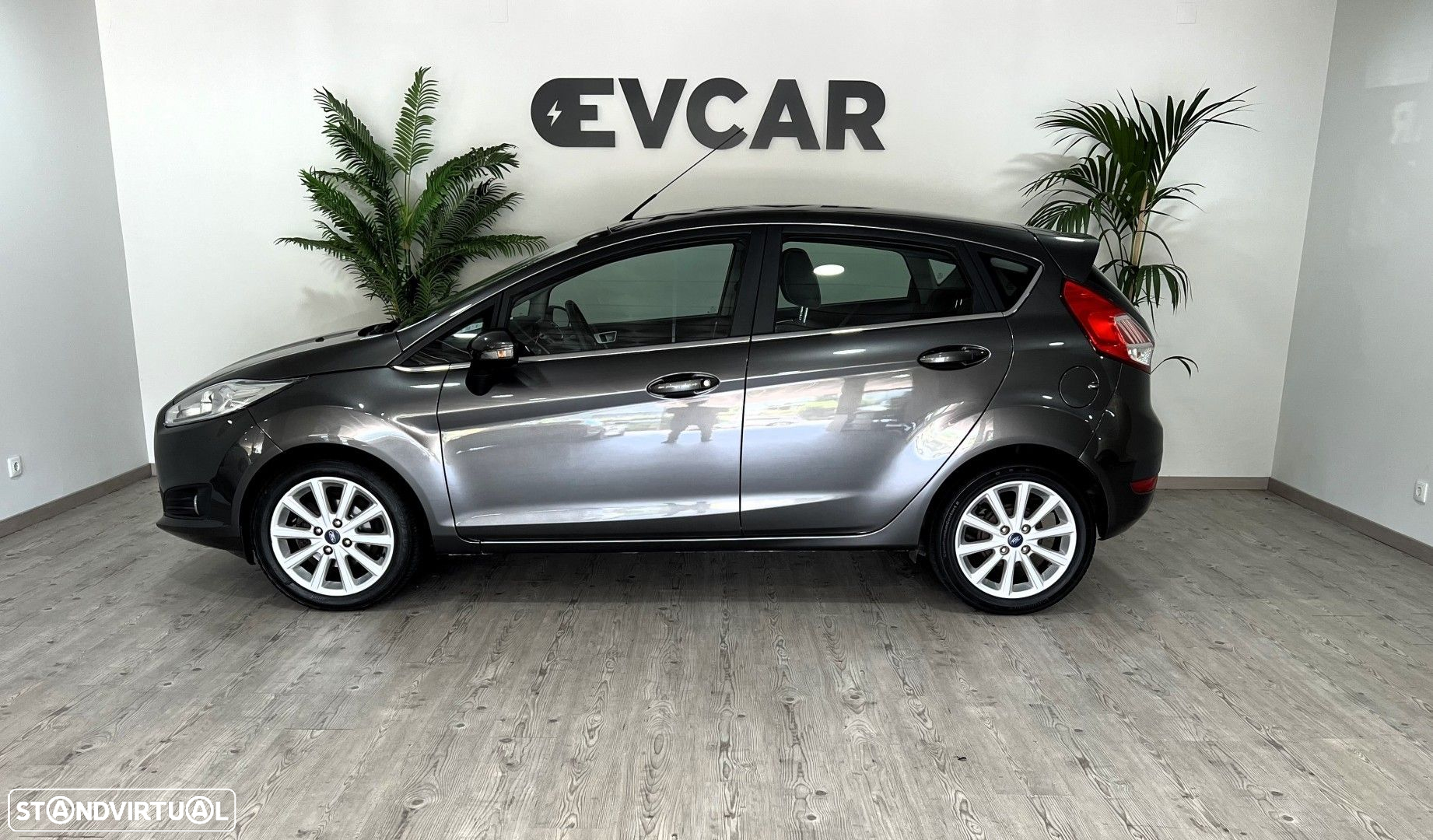 Ford Fiesta 1.0 EcoBoost Titanium Aut. - 2