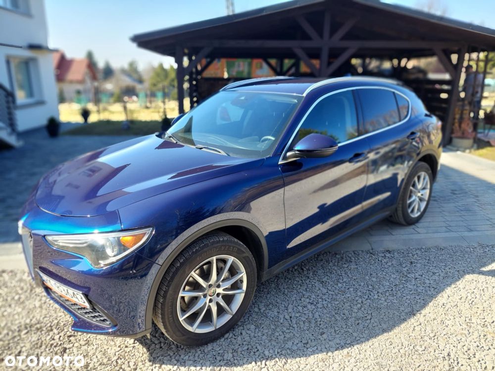 Alfa Romeo Stelvio 2.0 Turbo 16V AT8-Q4 Ti - 5