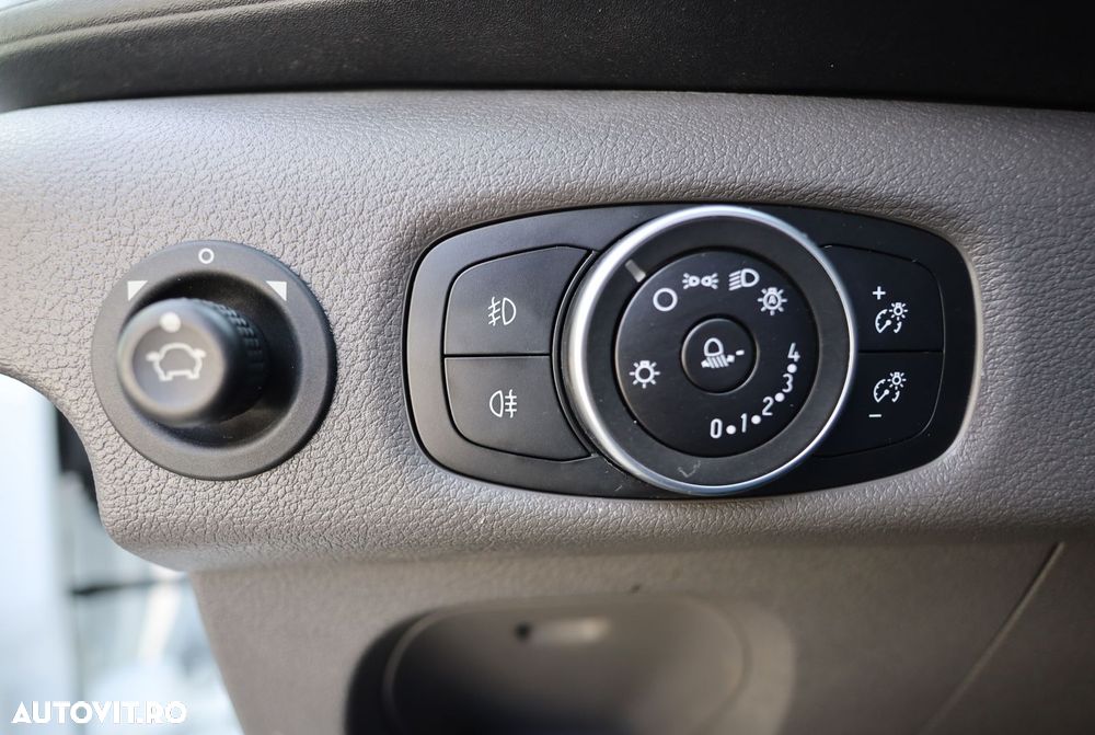 Ford Transit L2H2 - 19