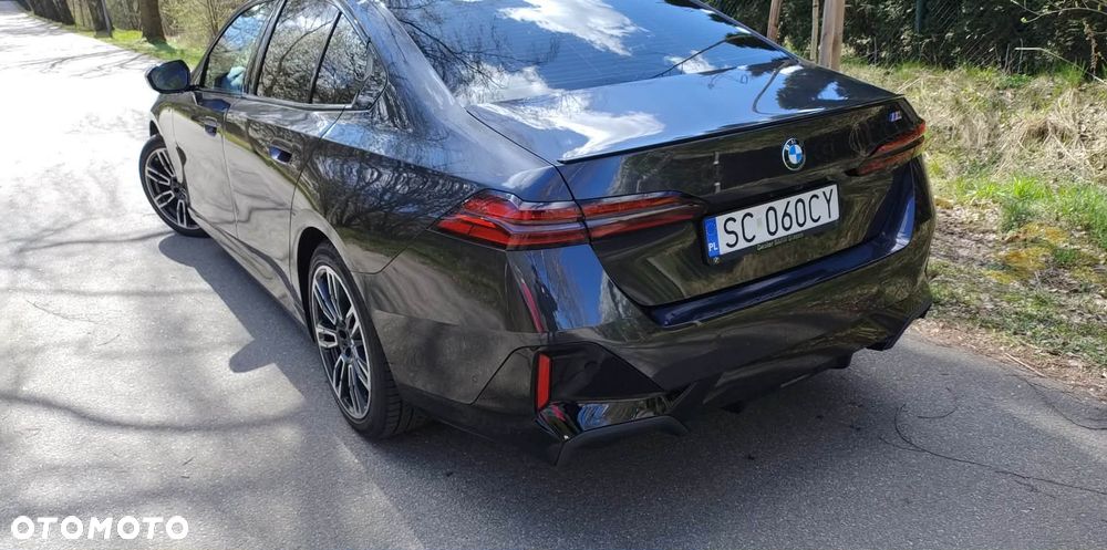 BMW Seria 5 520i mHEV - 4