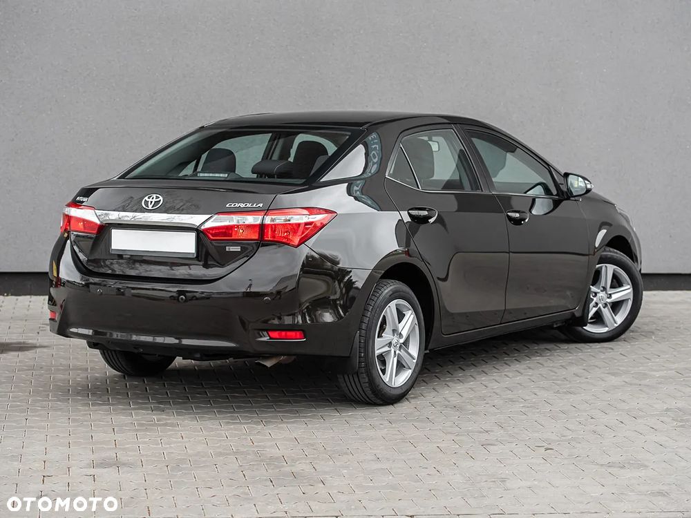 Toyota Corolla 1.6 Prestige EU6 - 12