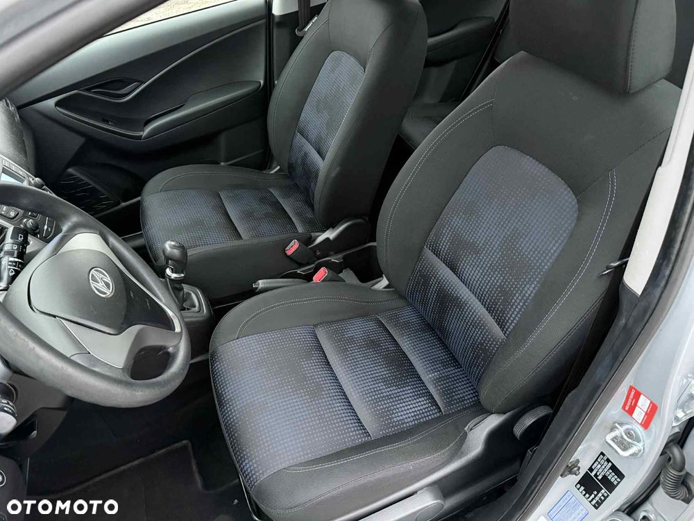 Hyundai ix20 1.4 Comfort - 5
