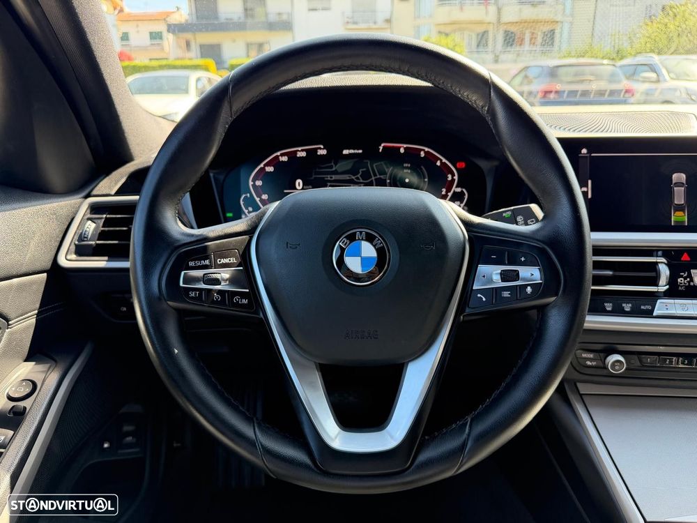BMW 320 e Line Sport Auto - 23