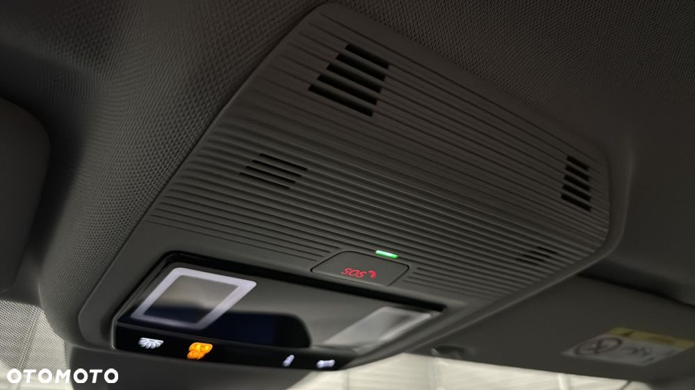 Volkswagen Golf 2.0 TDI Life - 27