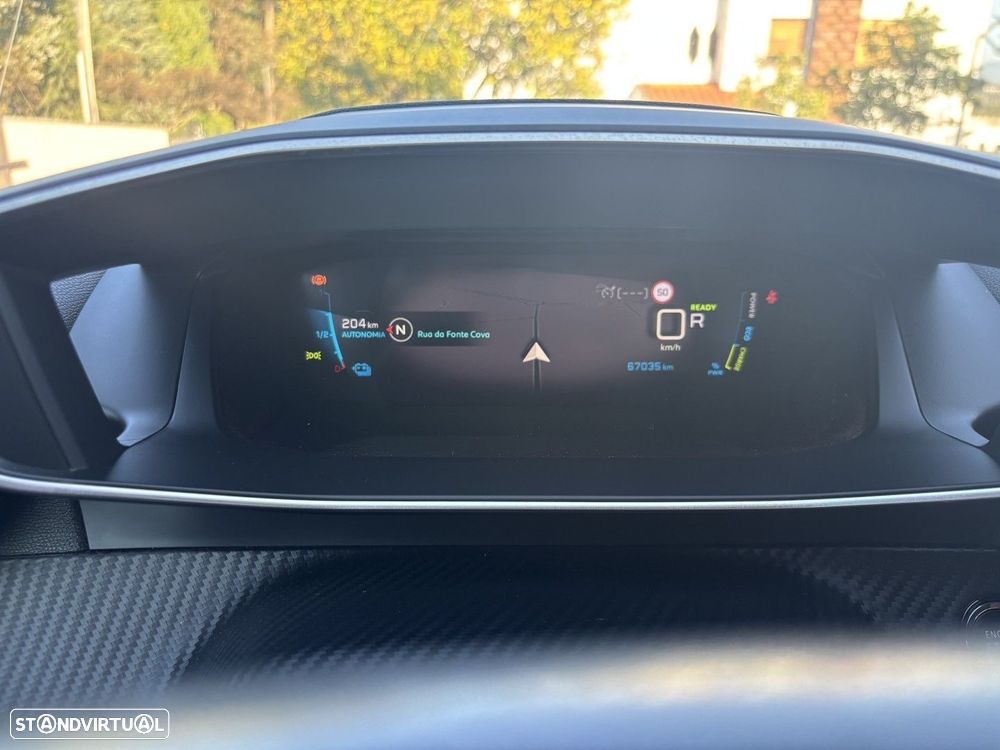 Peugeot e-2008 50 kWh Allure Pack - 11