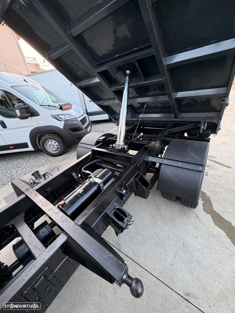 Mitsubishi Canter Fuso 3c13 D Tri-basculante - 11