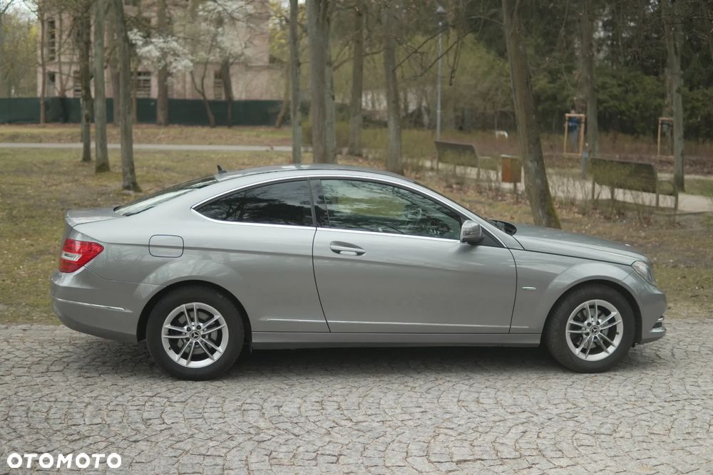 Mercedes-Benz Klasa C 220 CDI BlueEff - 6