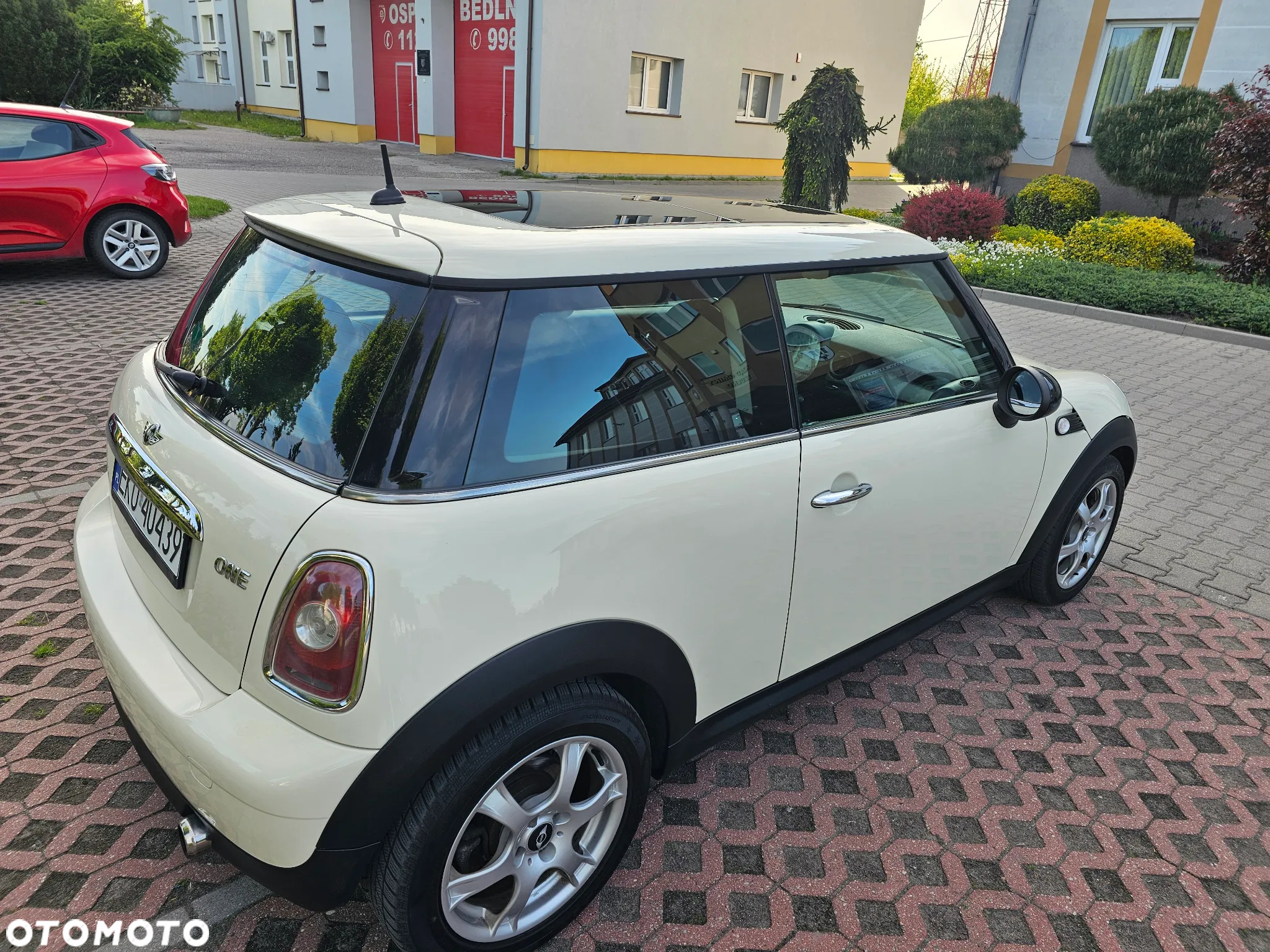 MINI ONE Standard - 9