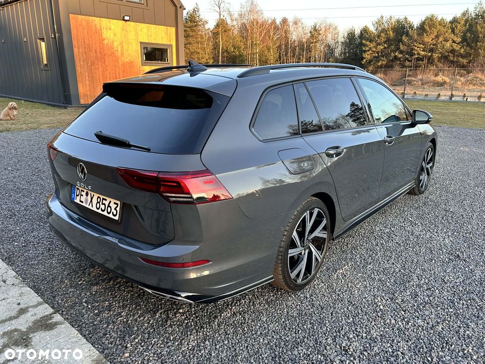 Volkswagen Golf 1.5 eTSI OPF DSG R-Line - 9
