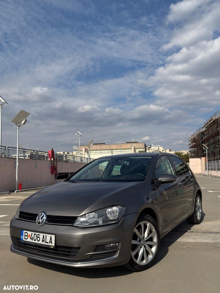 Volkswagen Golf 1.6 TDI BlueMotion Technology Comfortline - 2