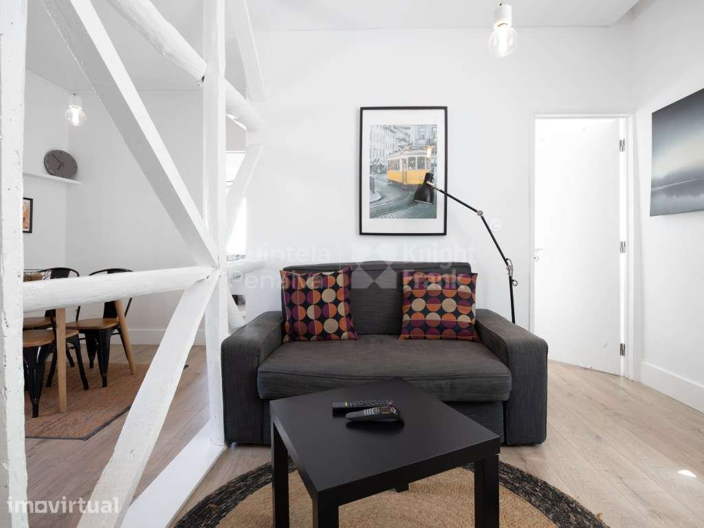 Apartamento T1 remodelado para venda em Lisboa - Grande imagem: 3/25