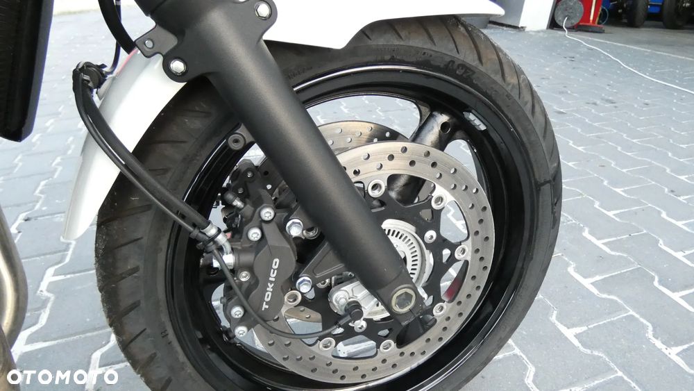Suzuki Bandit - 14