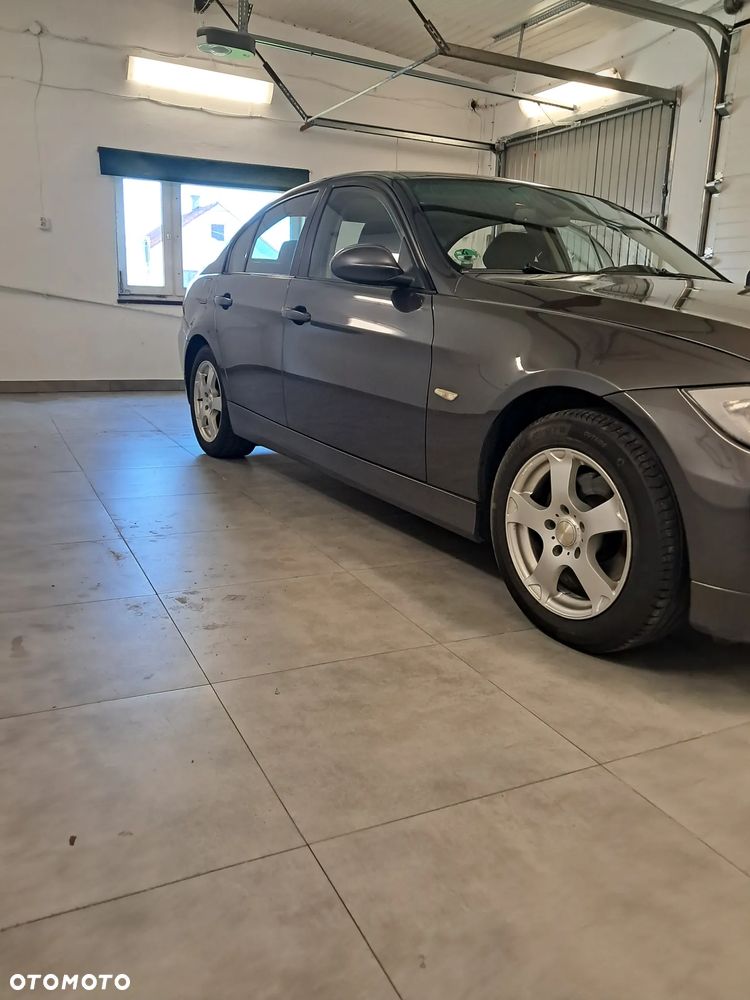 BMW Seria 3 - 10
