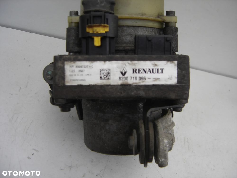 Renault Kangoo pompa wspomagania - 4