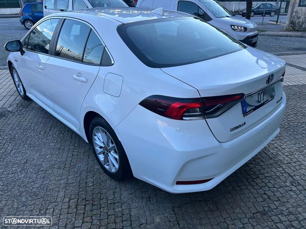 Toyota Corolla SD 1.8 Hybrid Comfort - 4