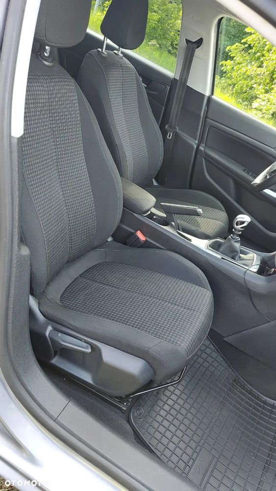 Peugeot 308 - 25