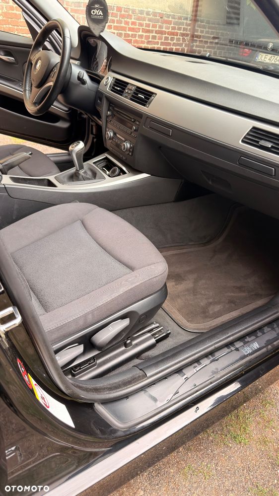 BMW Seria 3 - 9