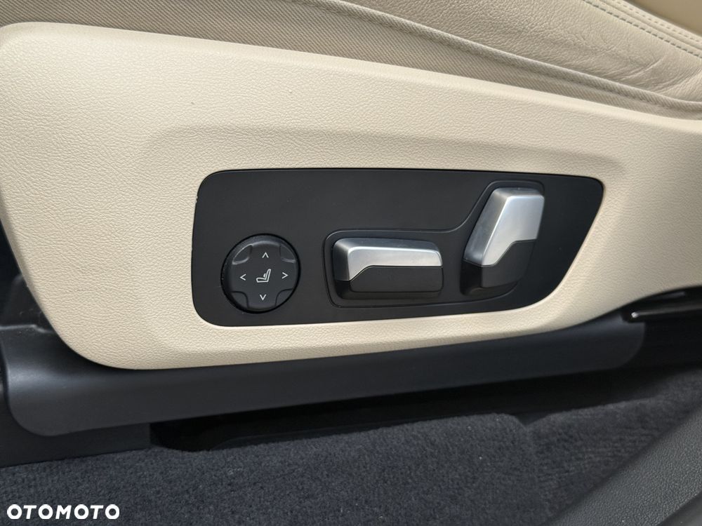BMW X3 xDrive30i mHEV - 15