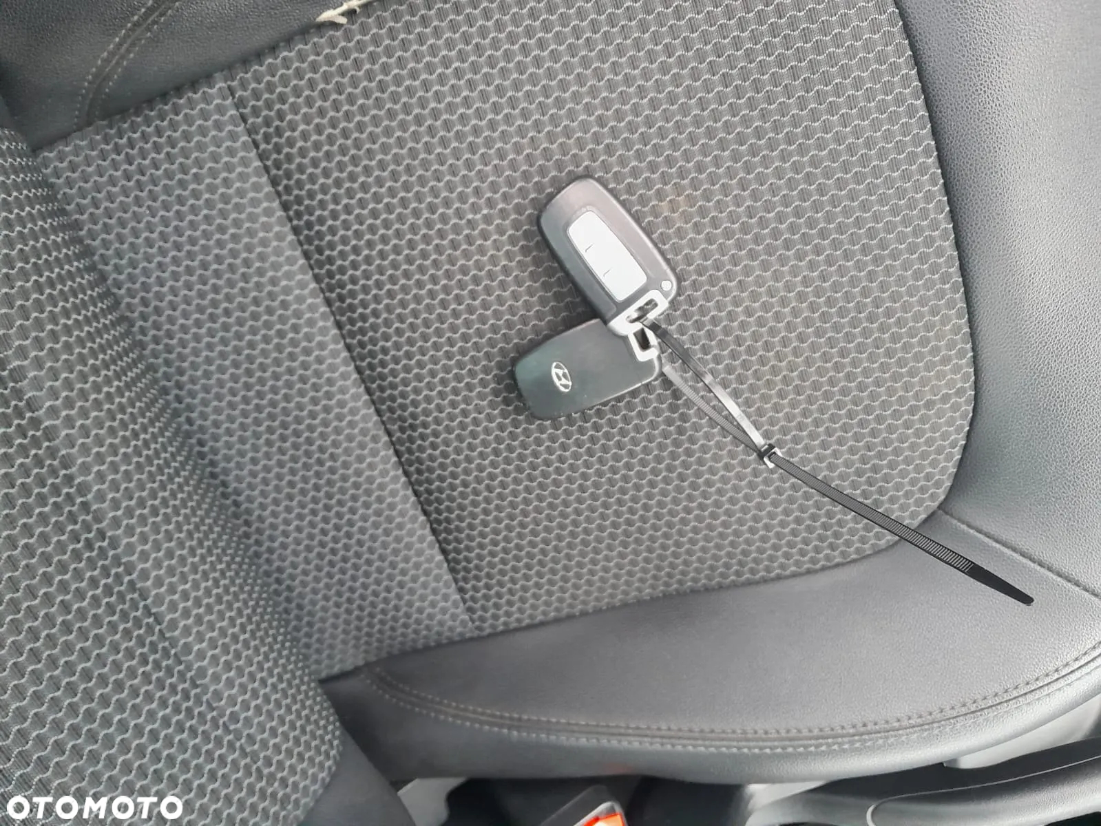 Hyundai ix35 2.0 Premium 2WD - 13