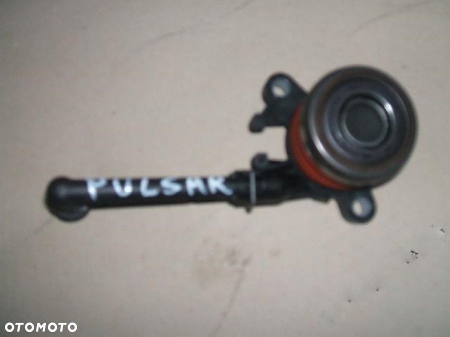 NISSAN PULSAR JUKE 1.2 turbo 14- ŁOŻYSKO OPOROWE - 1