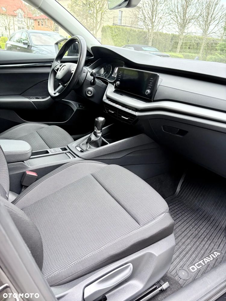 Skoda Octavia 2.0 TDI Ambition - 15