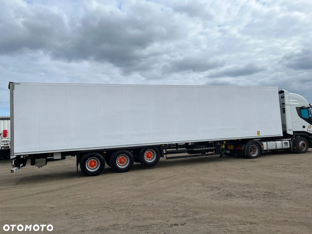 Schmitz Cargobull - 12