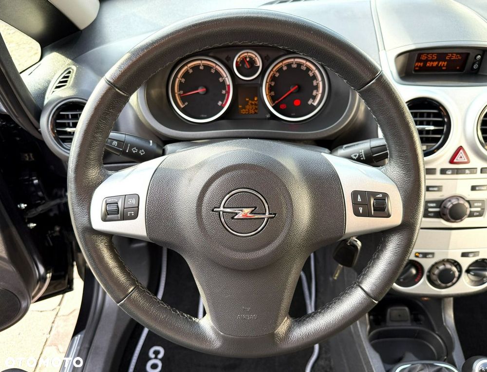 Opel Corsa 1.2 16V Edition 150 - 29