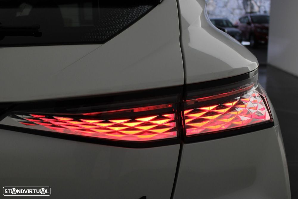 DS DS4 4 1.5 BlueHDi Performance Line+ EAT8 - 41