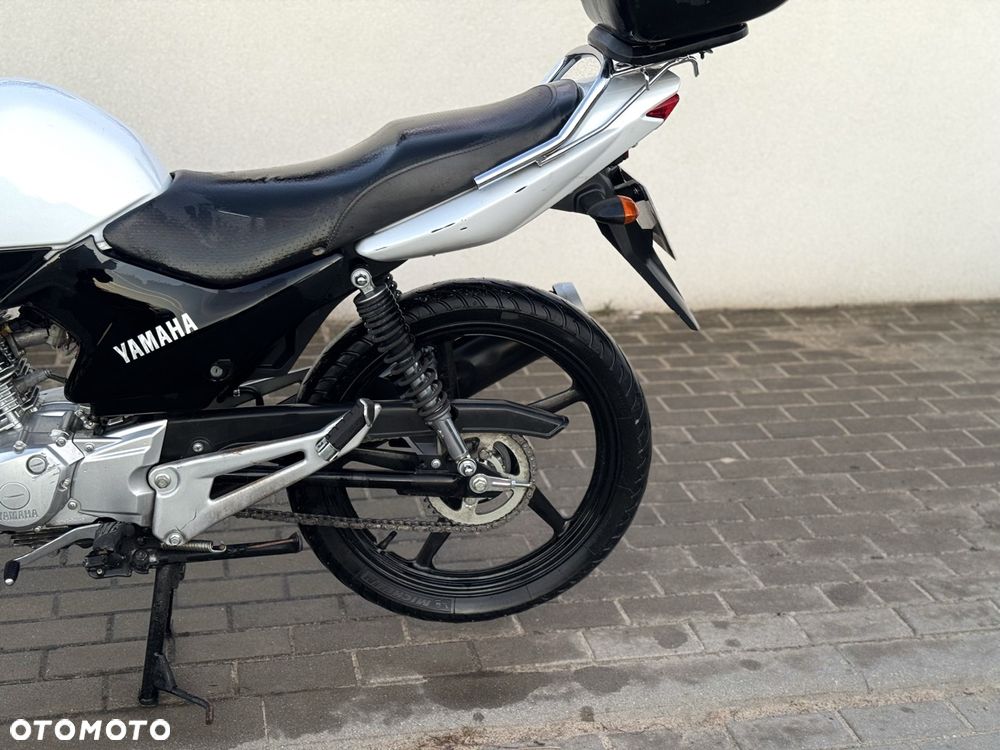 Yamaha YBR - 5