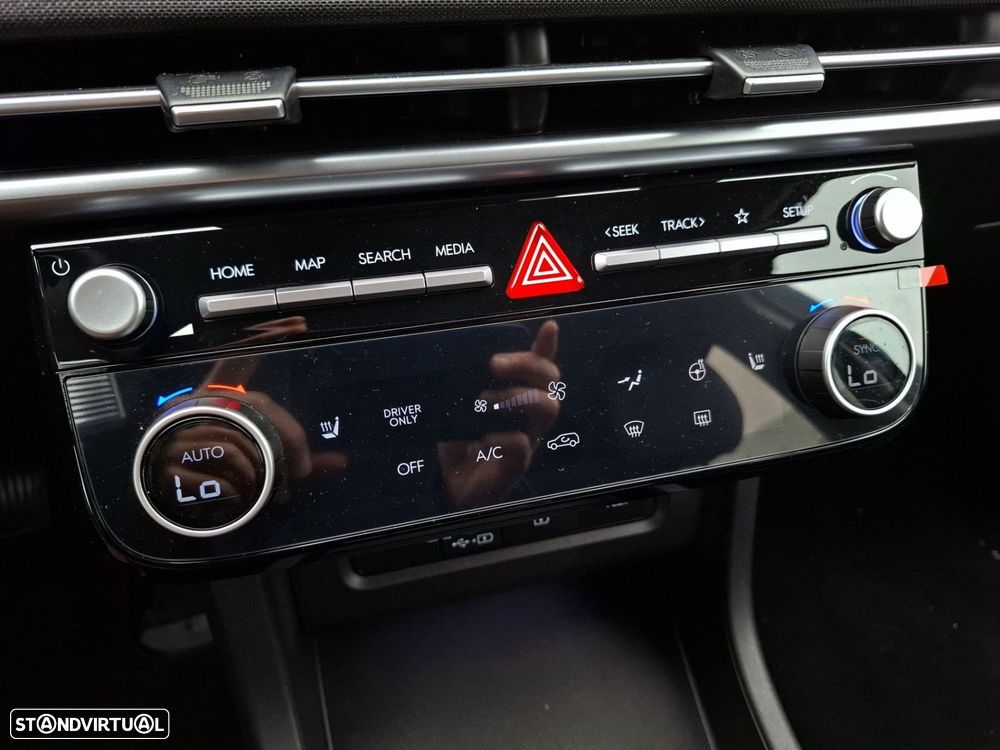 Hyundai Tucson 1.6 T-GDI HEV Vanguard + TT - 18
