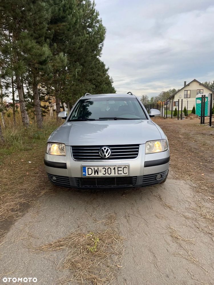 Volkswagen Passat 1.9 TDI Comfortline - 3