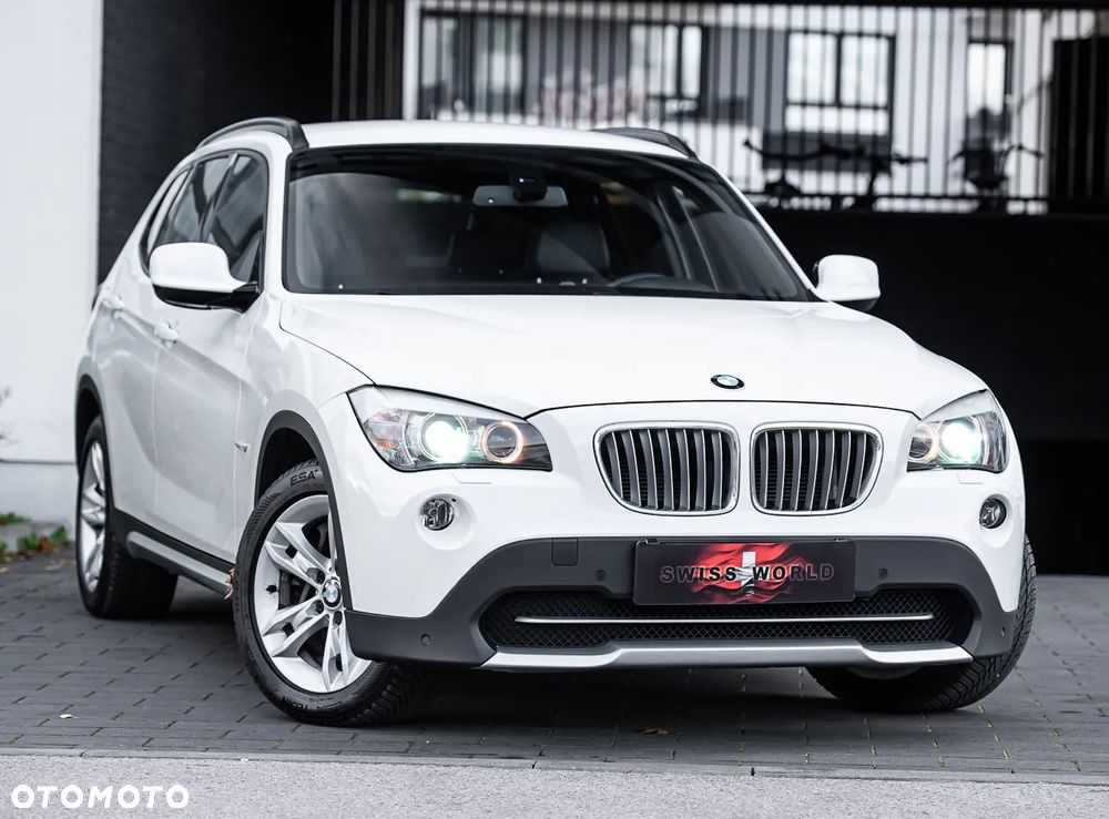 BMW X1 xDrive28i - 1