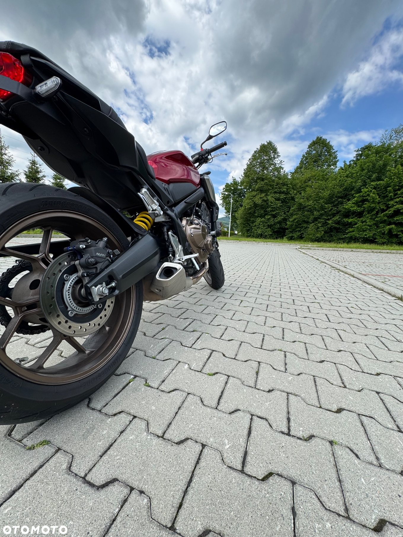 Honda CB - 10