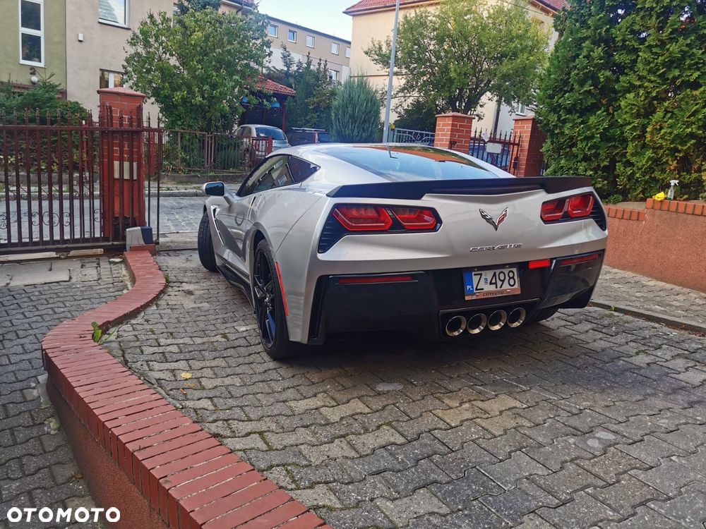 Chevrolet Corvette Stingray 2LT 6.2 V8 Automatik - 17
