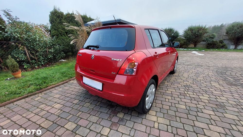 Suzuki Swift 1.3 4x4 Comfort - 5