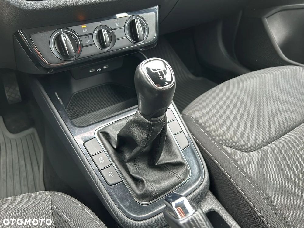 Skoda Fabia 1.0 TSI Ambition - 26