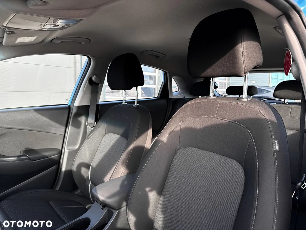 Hyundai Kona 1.6 GDI Hybrid Comfort DCT - 17