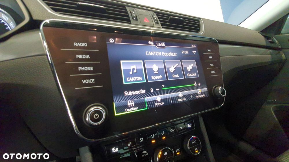 Skoda Superb 2.0 TDI SCR 4x4 Style DSG - 26