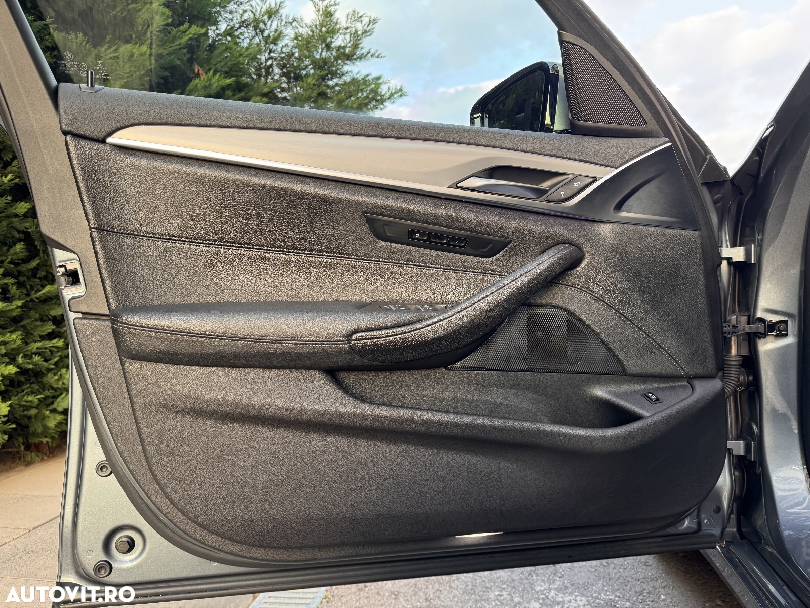 BMW Seria 5 520d AT - 19