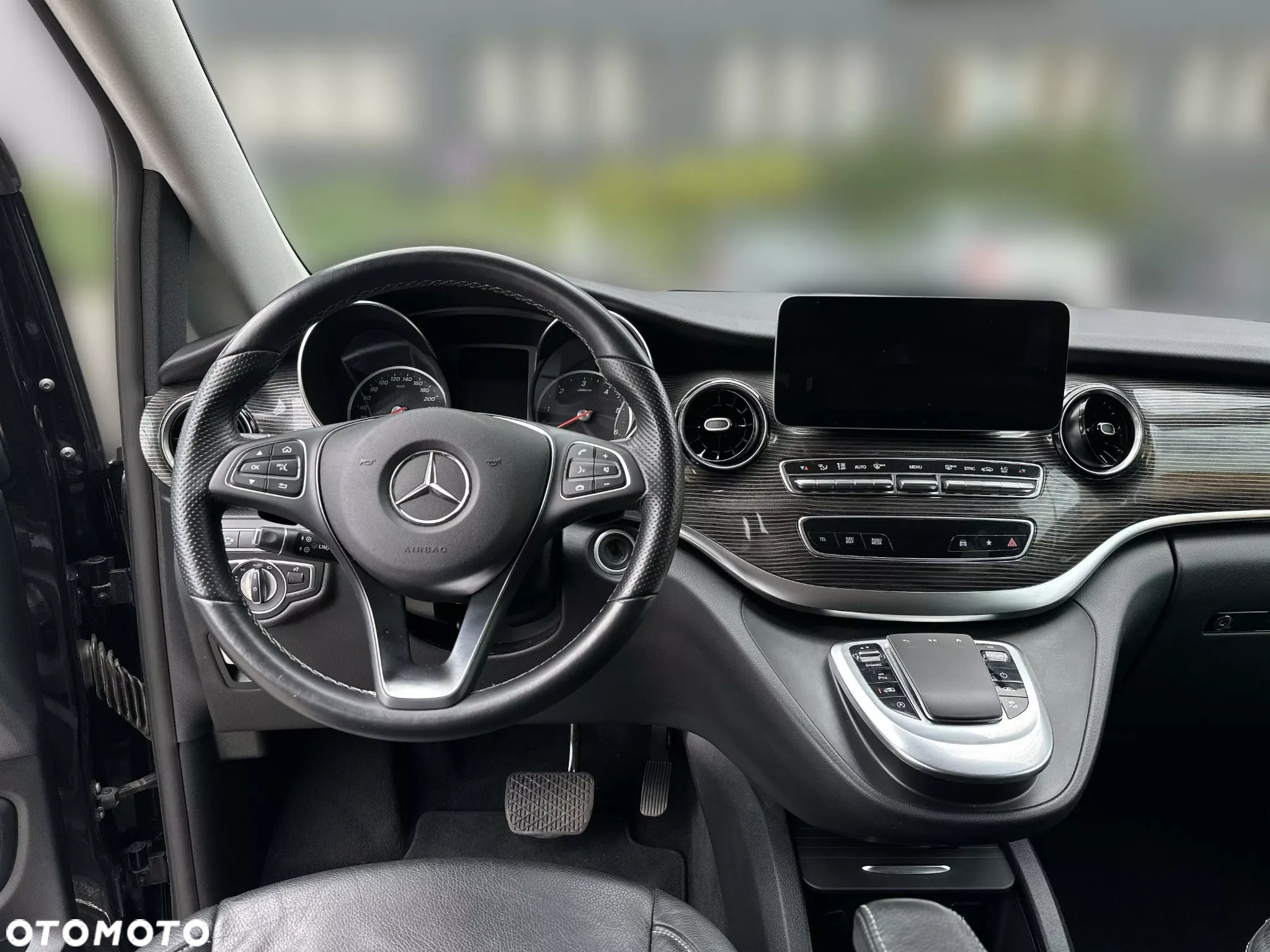 Mercedes-Benz Klasa V 250 d 4-Matic Avantgarde 9G-Tronic (d³ugi) - 10