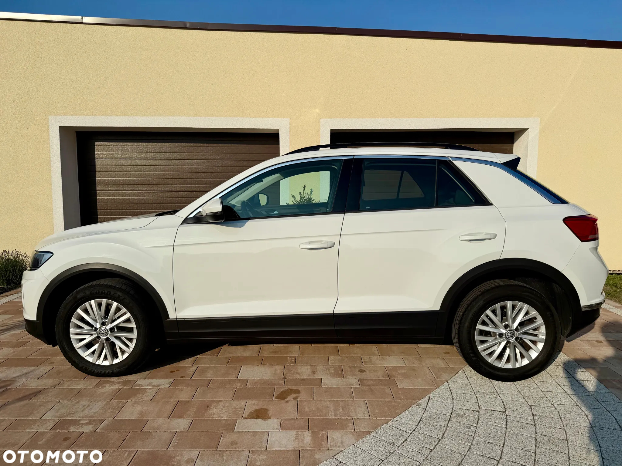 Volkswagen T-Roc 1.5 TSI Life - 11